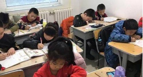 課后服務銜接上下班 家長的短暫喜悅與深層擔憂